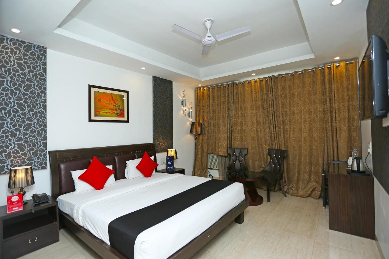 Golden Blossom Imperial Resorts Lucknow Exteriör bild